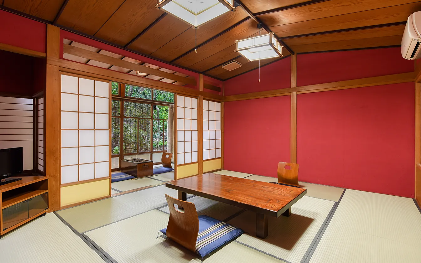 客室｜萬寿荘さわだ旅館｜石川県白山市・鶴来 金劔宮の麓に位置する